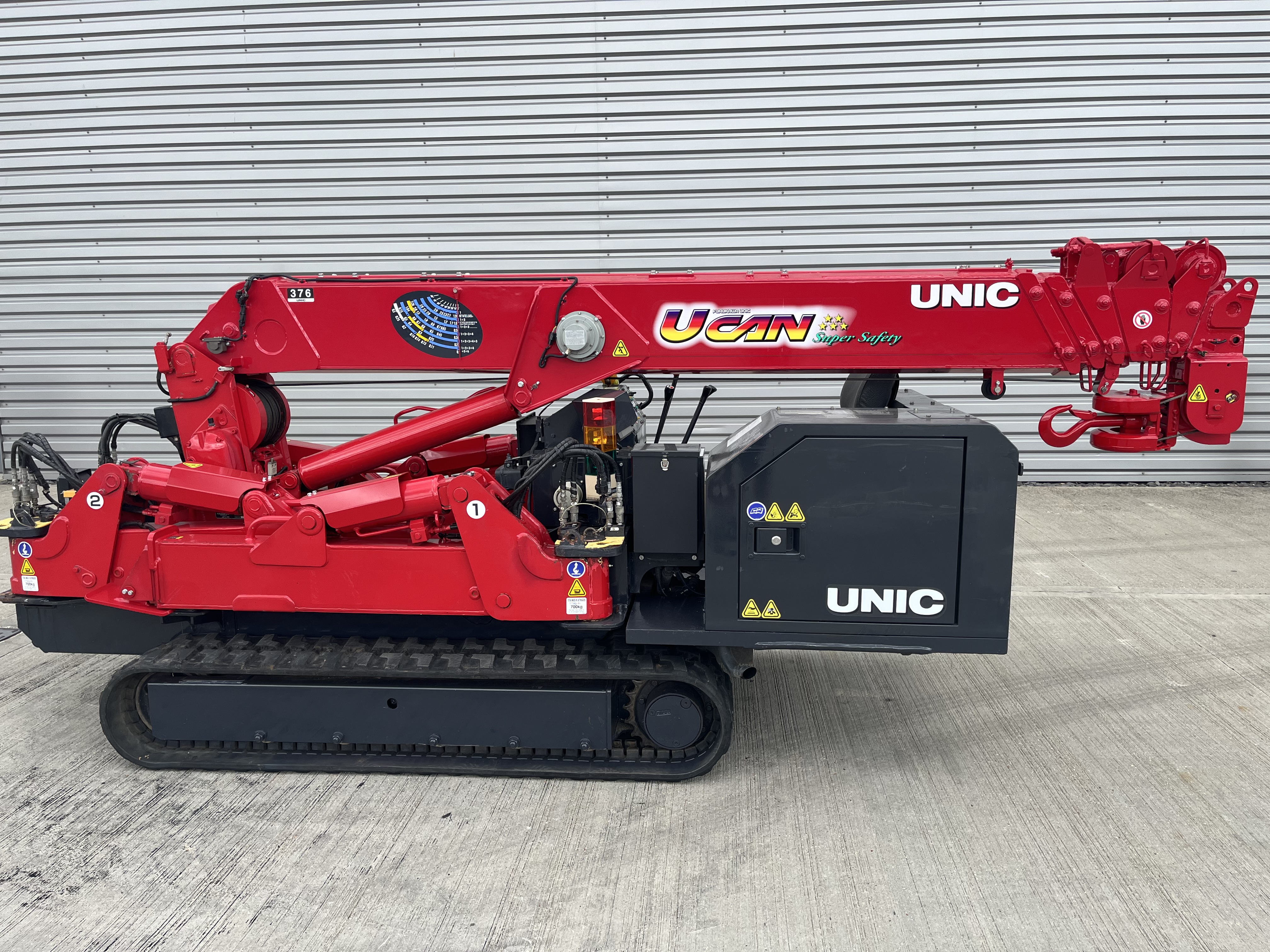 Used UNIC URW-376