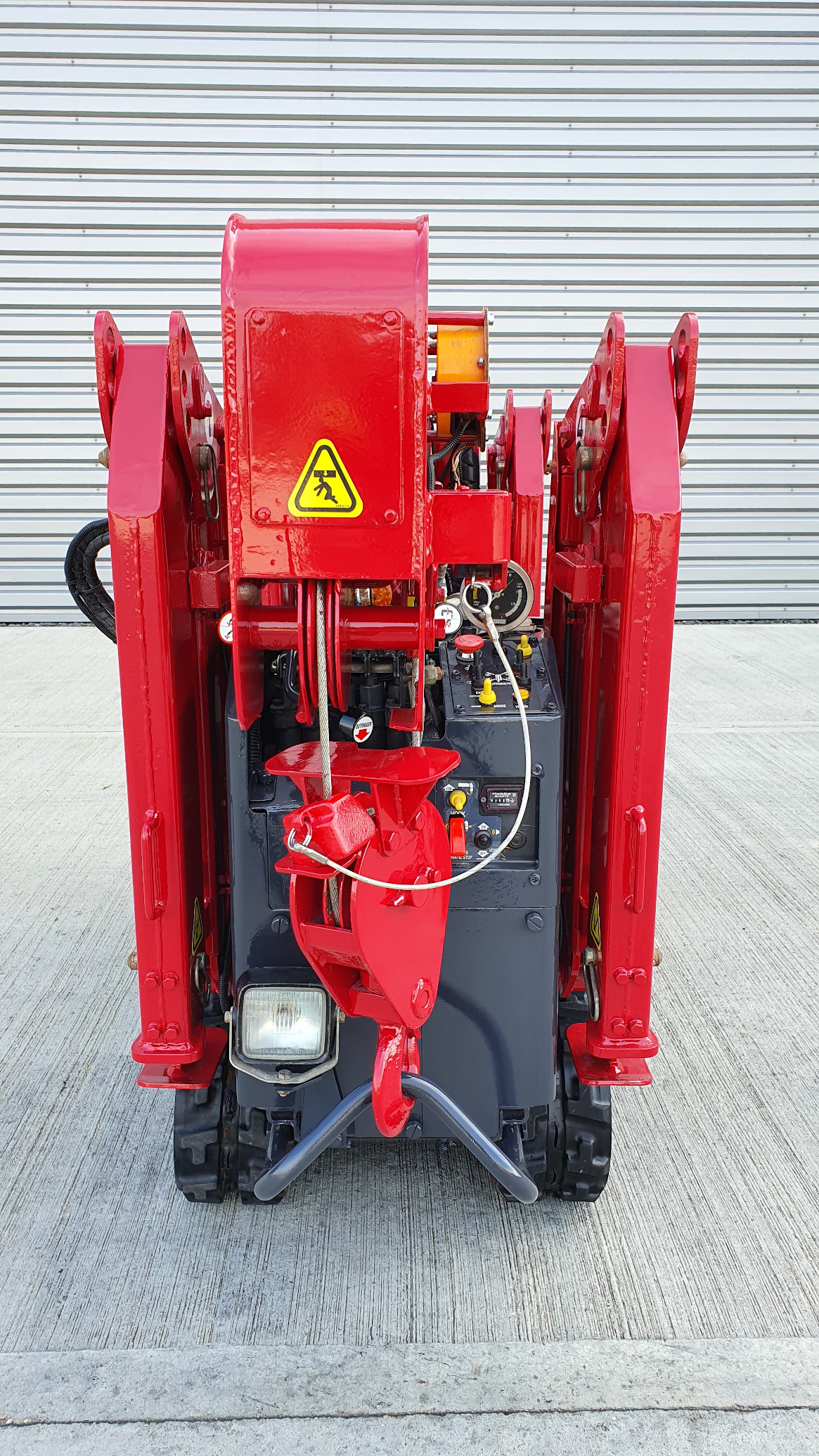 Used Sold - 11/21 - 2007 UNIC URW-094 CER Mini Spider Crane