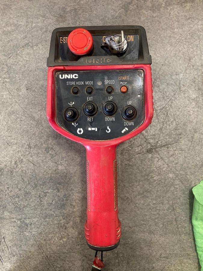Used 2022 UNIC URW-295 CDMER