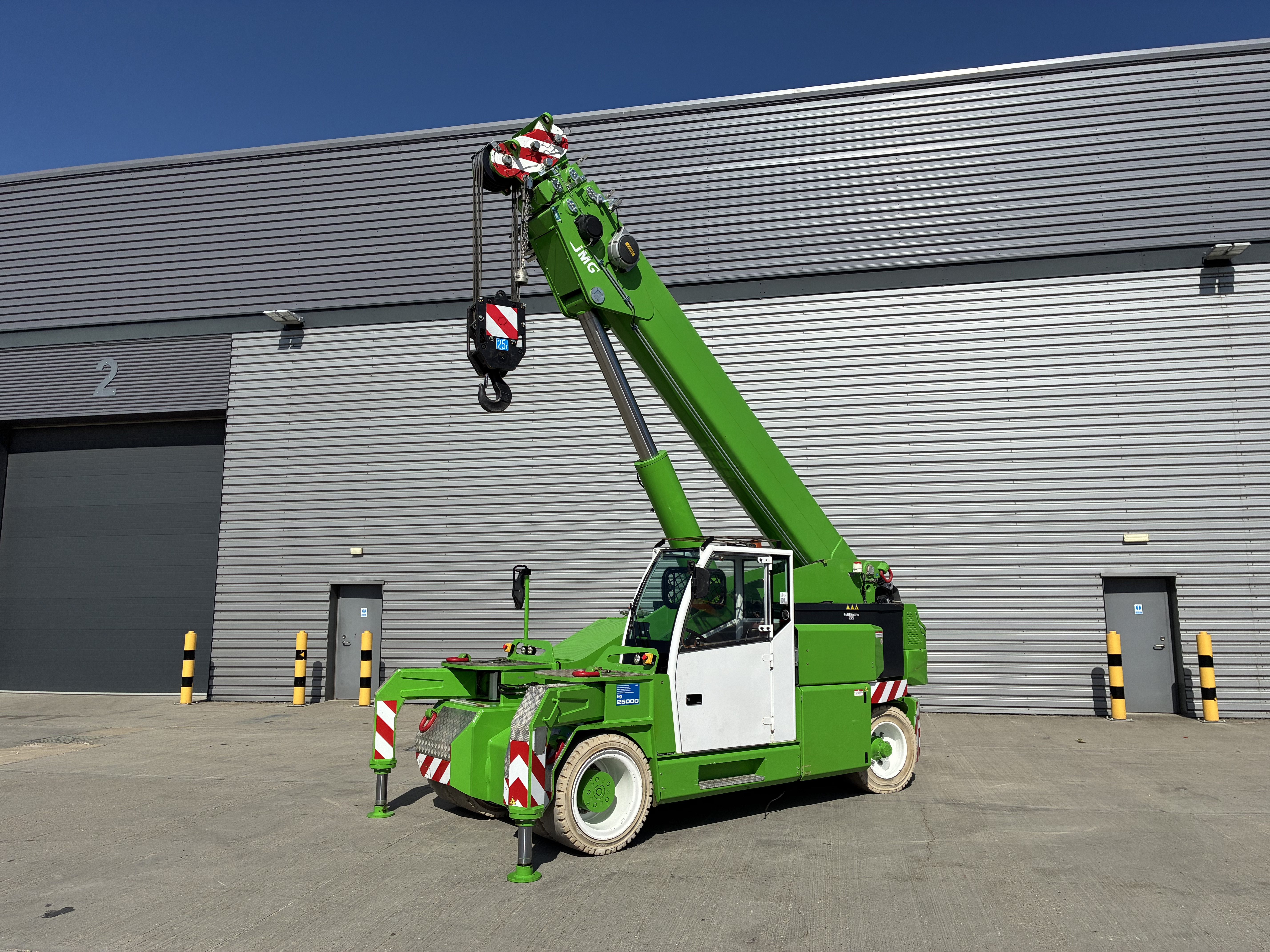 Used JMG MC250