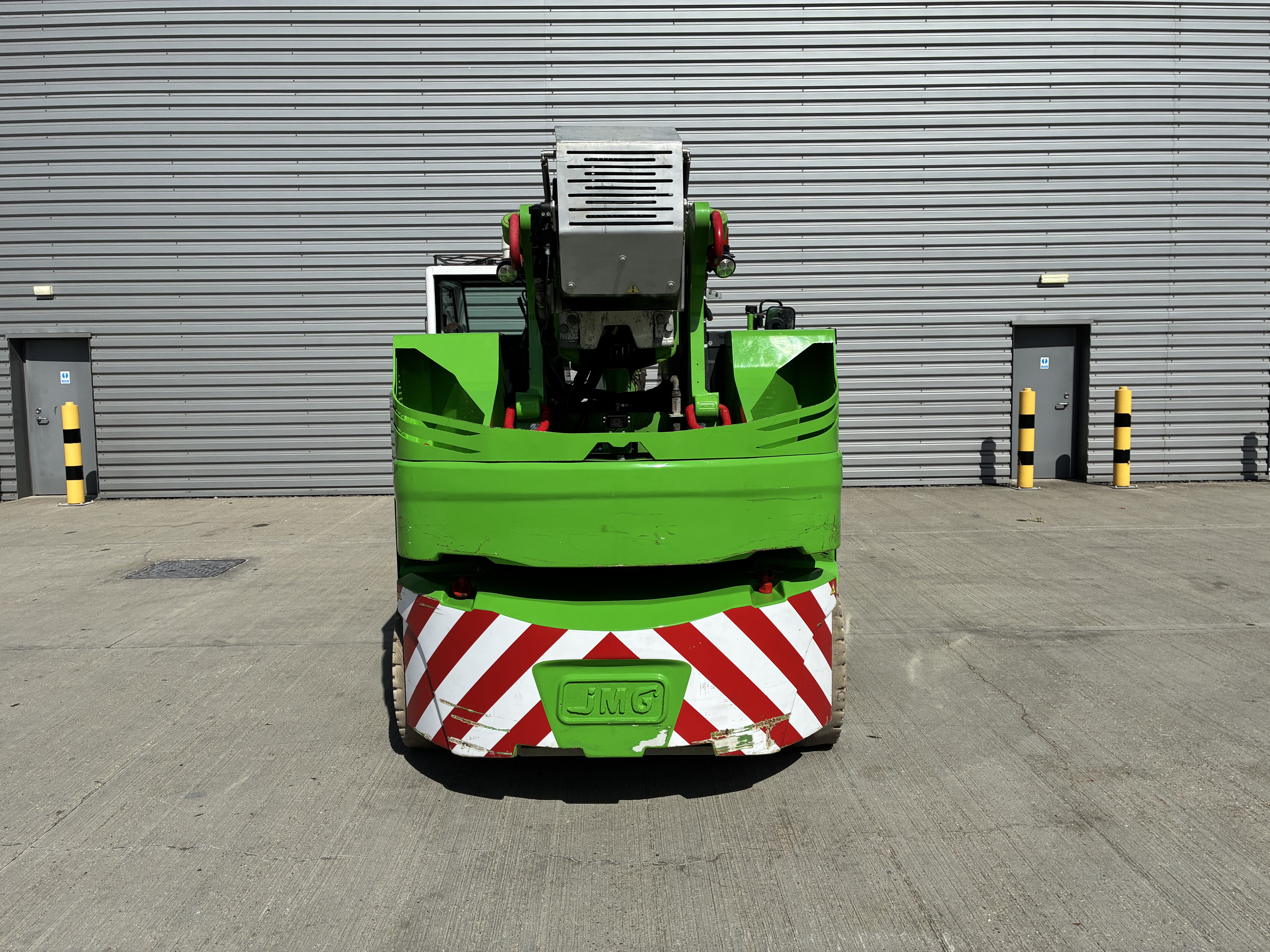 Used JMG MC250