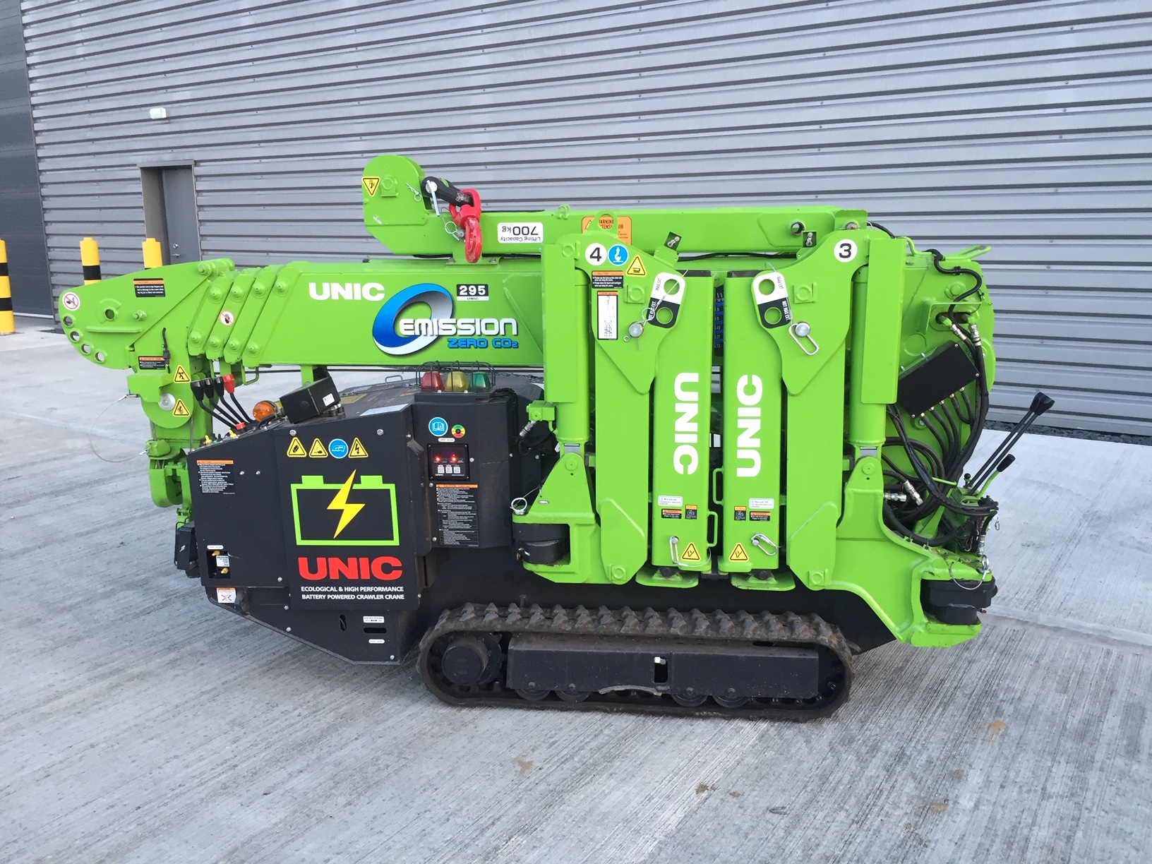 Used Sold - 10/22 - 2018 UNIC URW-295-CBE Mini Spider Crane