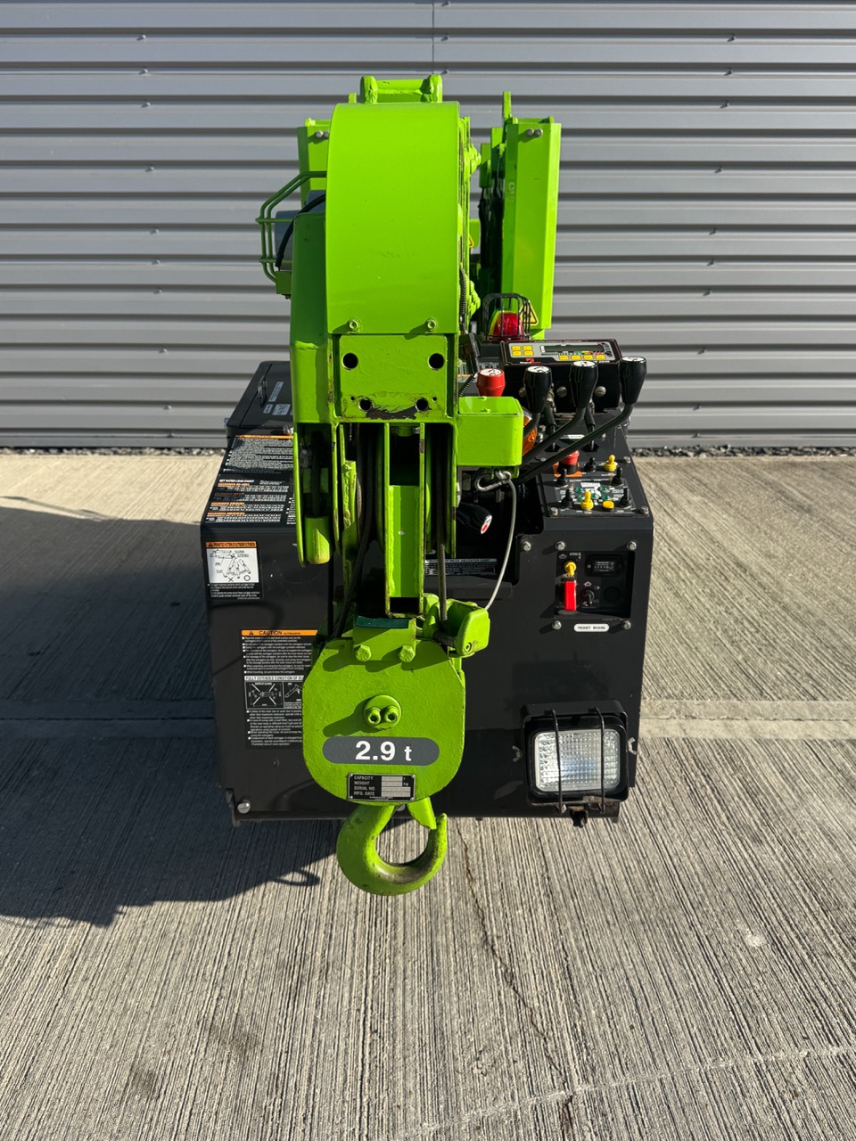 Used UNIC URW-295-CBE