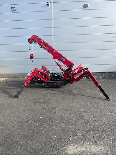 Used 2016 UNIC URW-295 CDMER