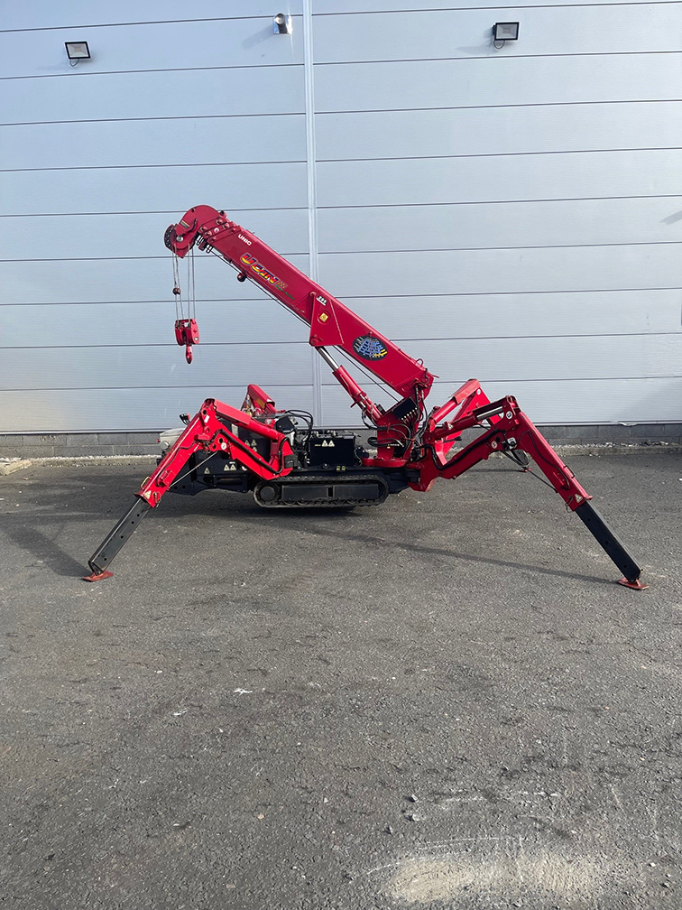 Used 2016 UNIC URW-295 CDMER