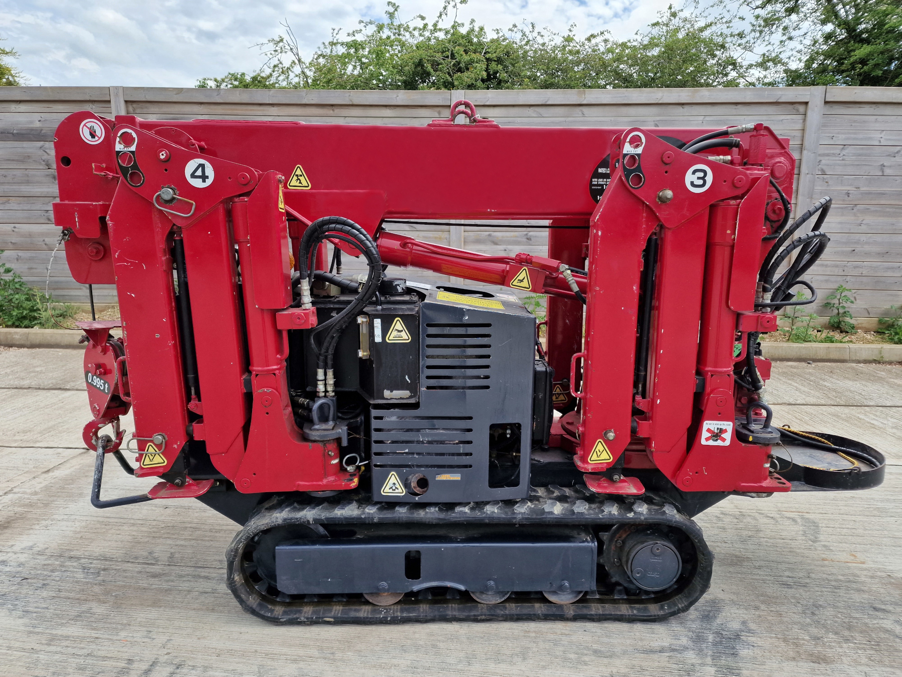 Used UNIC URW-094 CER
