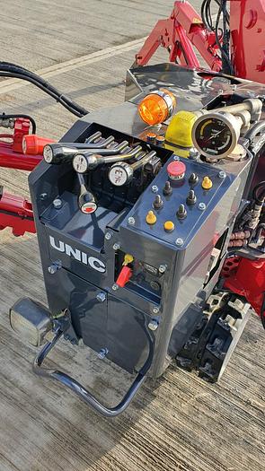 Used Sold - 03/21 - 2006 UNIC URW-094 CER Mini Spider Crane