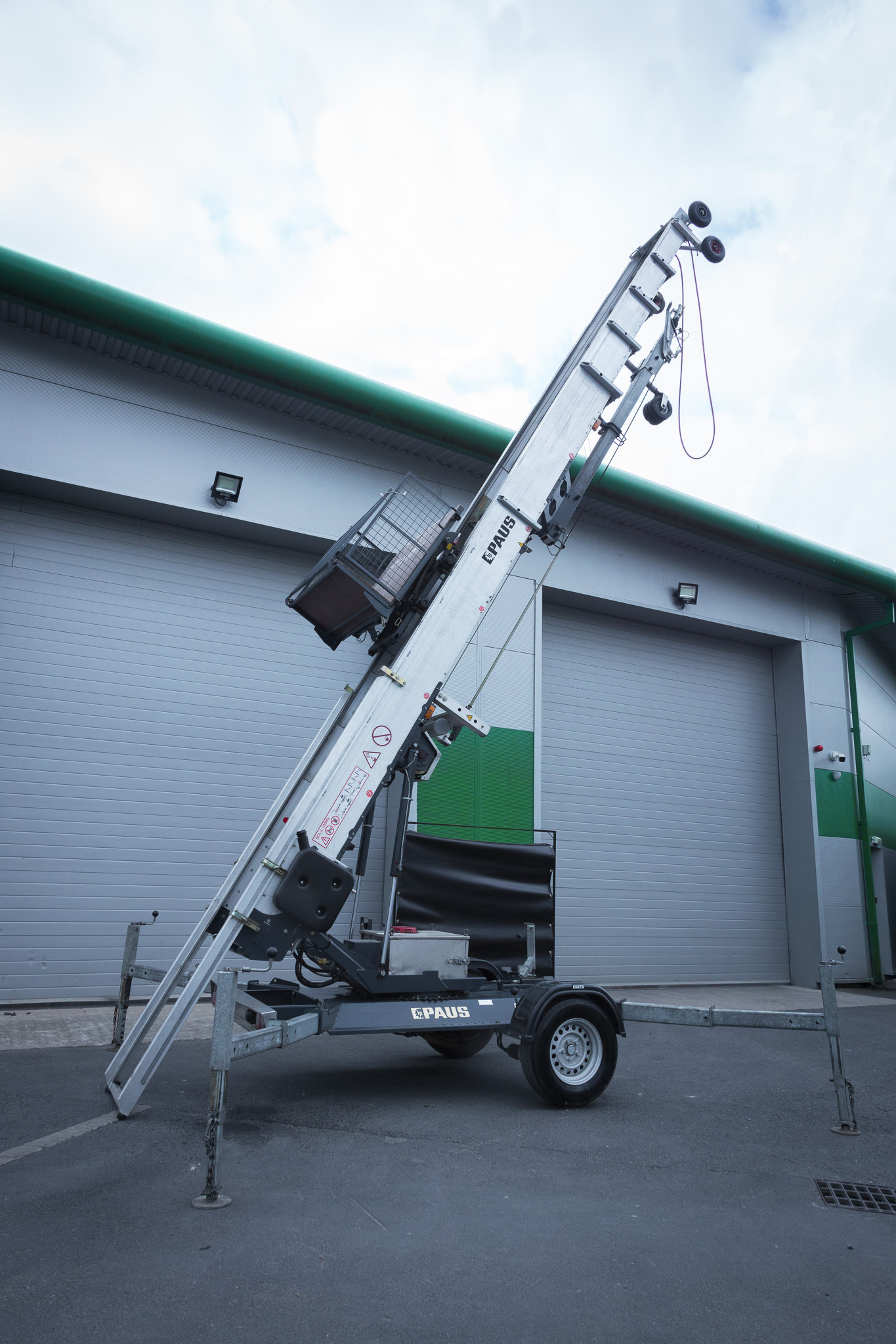 Used 2012 Paus Easy Big WHK 28m Ladder Hoist for Sale at Used Mini Cranes
