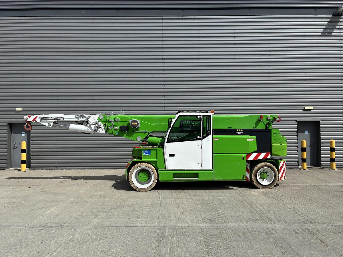 Used JMG MC250