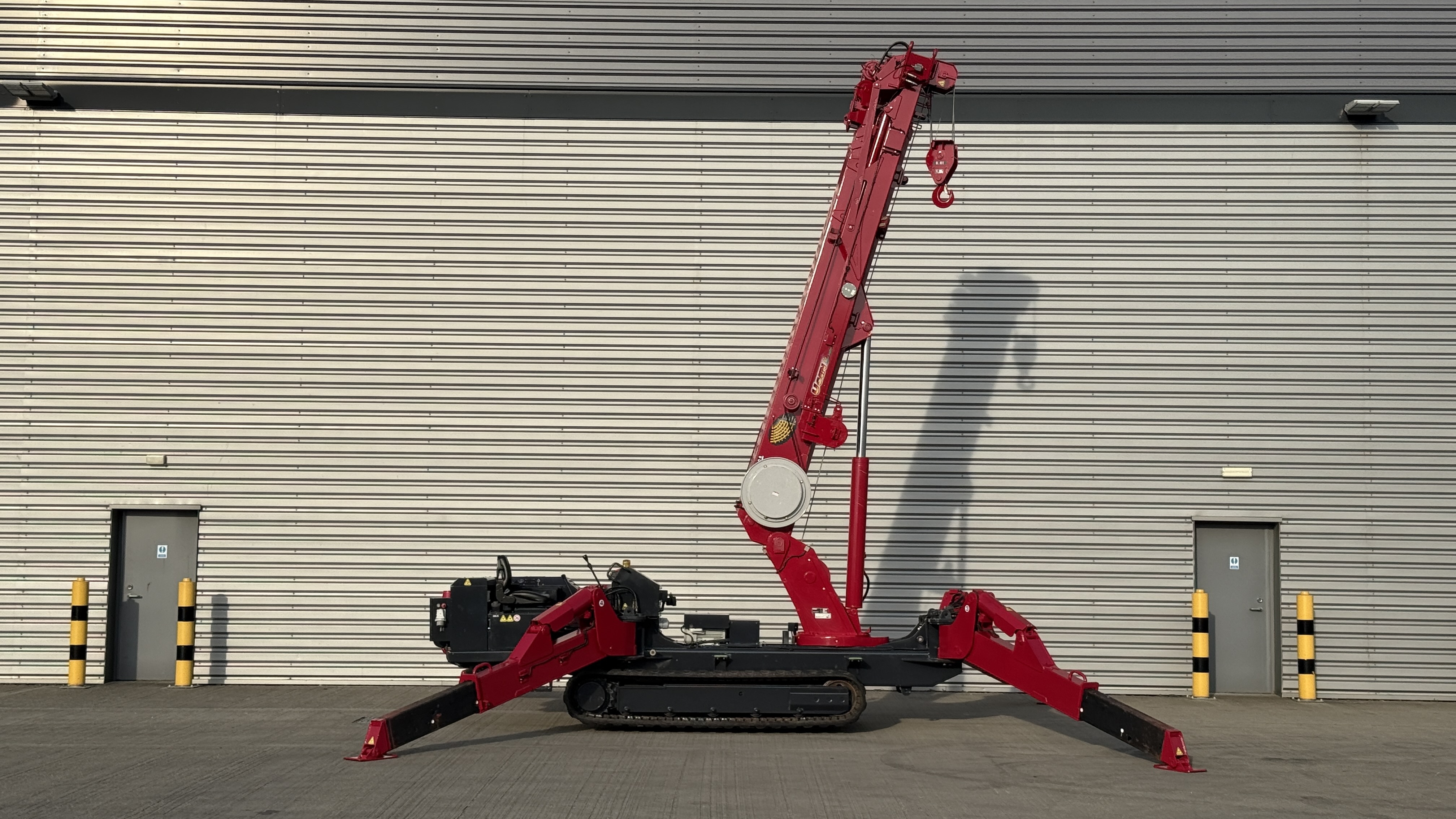 Used UNIC URW-706-2 CDMER