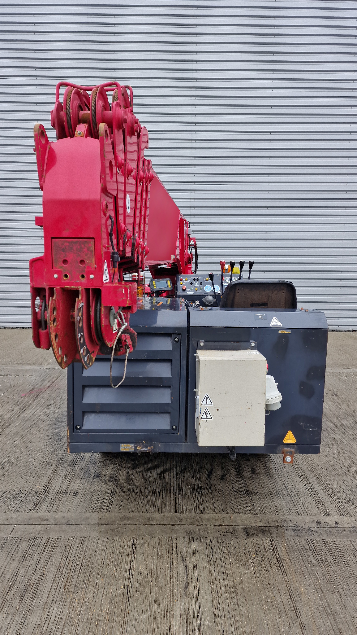 Used UNIC URW-506 CDMER