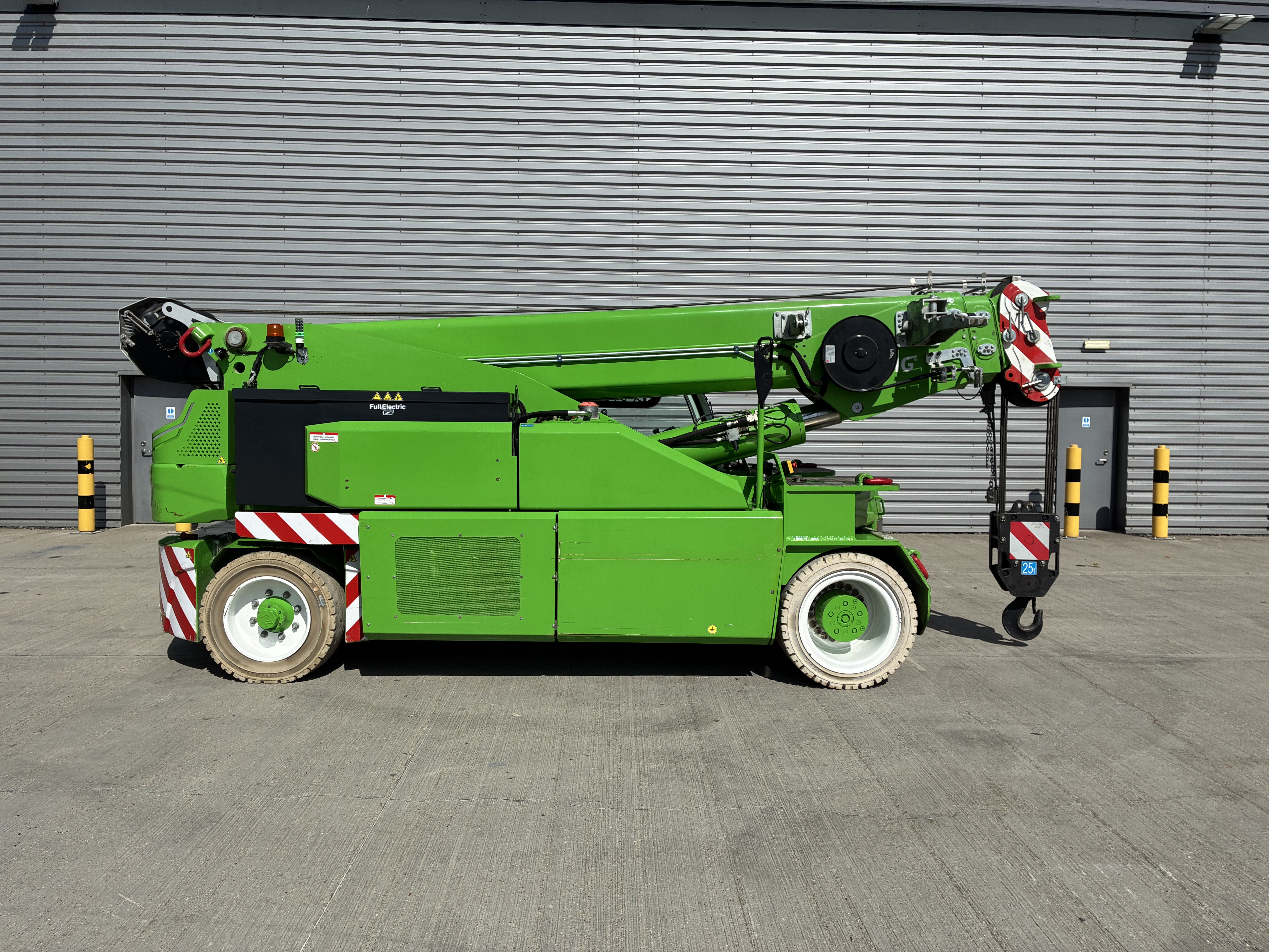 Used JMG MC250