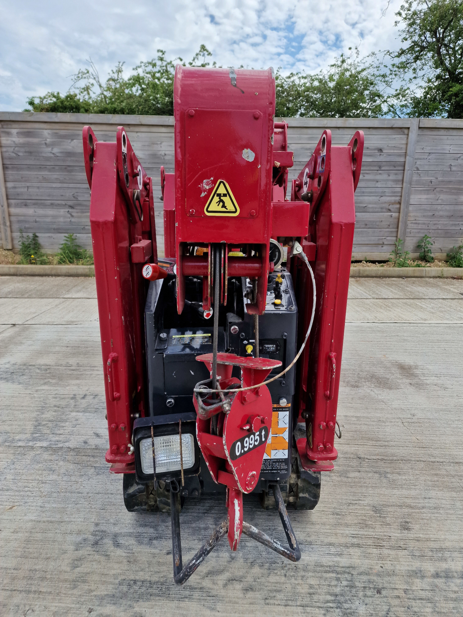 Used UNIC URW-094 CER
