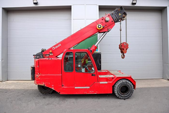 Used GF200E Galizia Pick & Carry Crane