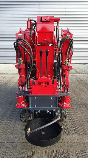 Used Sold - 03/21 - 2006 UNIC URW-094 CER Mini Spider Crane