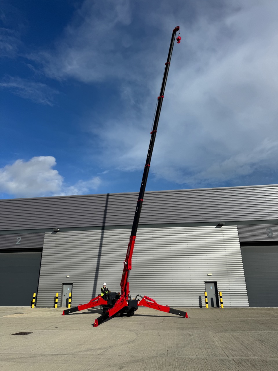 Used 2018 UNIC URW-547 CDMER Mini Spider Crane
