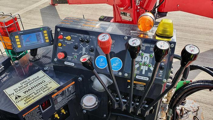 Used Sold - 10/22 - 2019 UNIC URW-547 CDER Mini Spider Crane