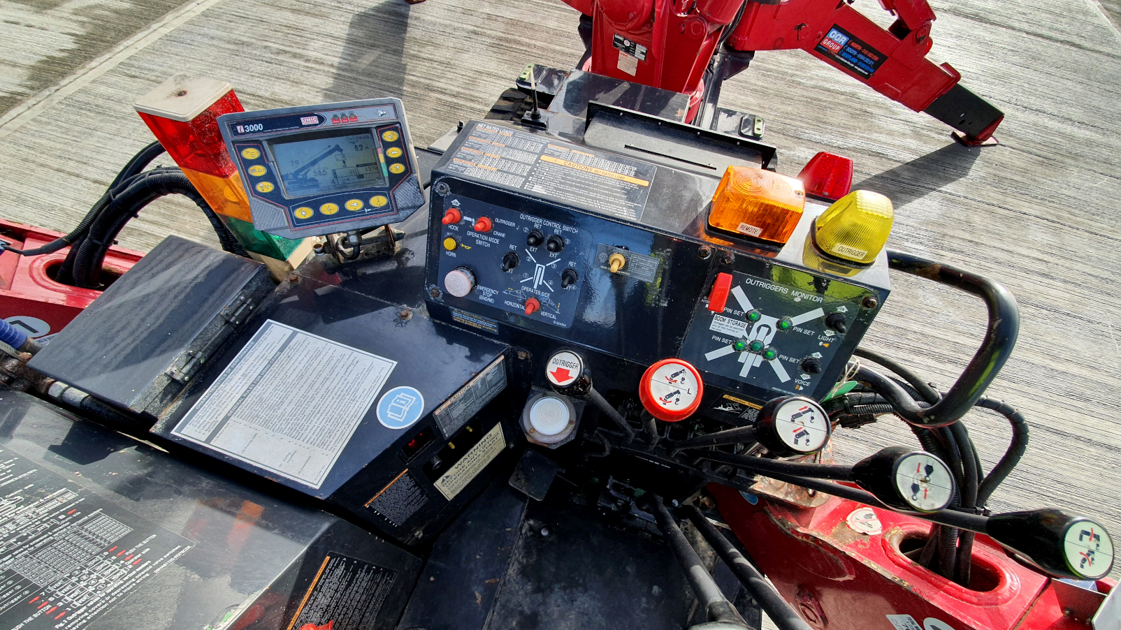 Used Sold - 11/24 - 2008 UNIC URW-376 CDMER Mini Spider Crane