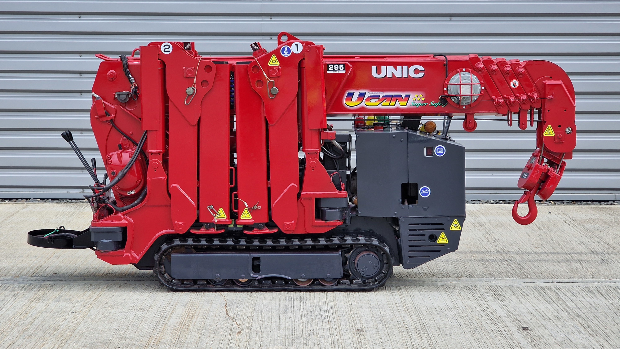 Used 2009 UNIC URW-295 CER