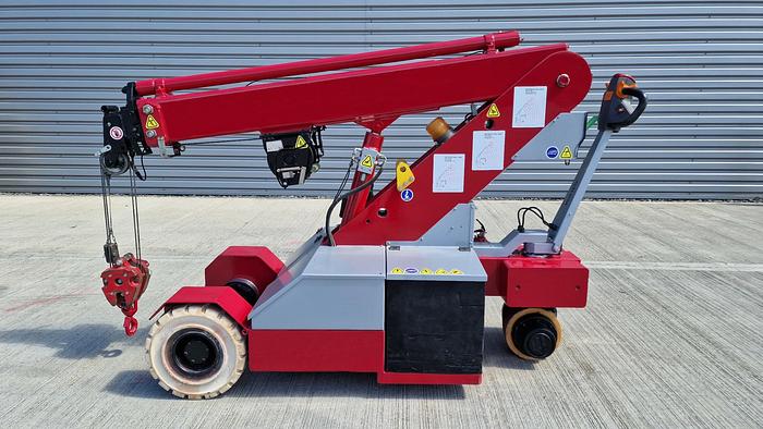 Used 2011 Galizia G20 Pick & Carry Crane