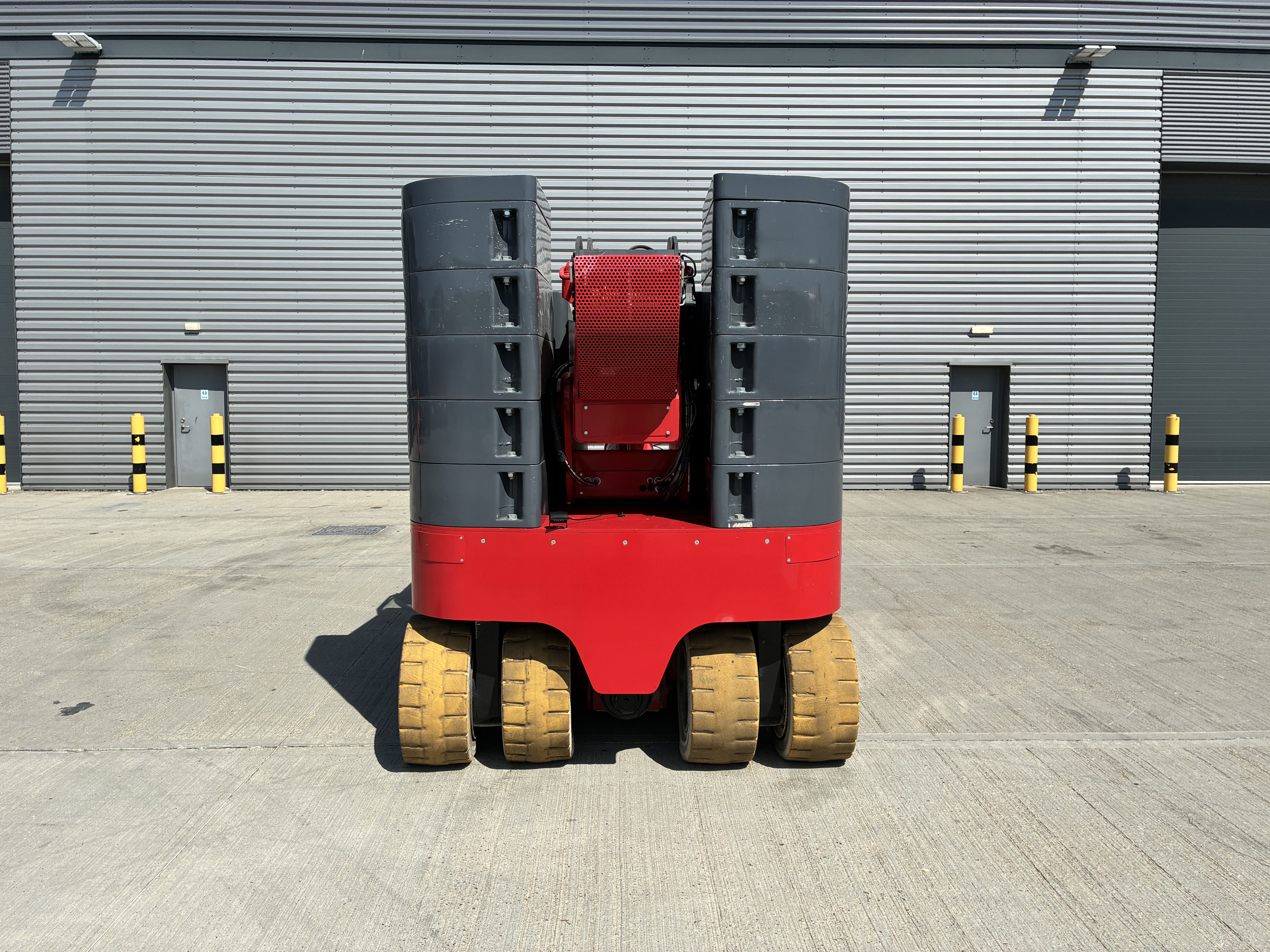 Used 2024 Galizia GF420