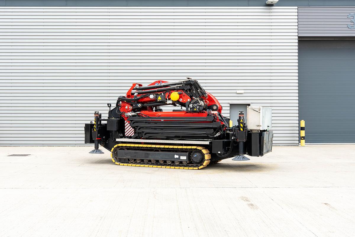 Used TMC 525 Articulated Crawler Crane