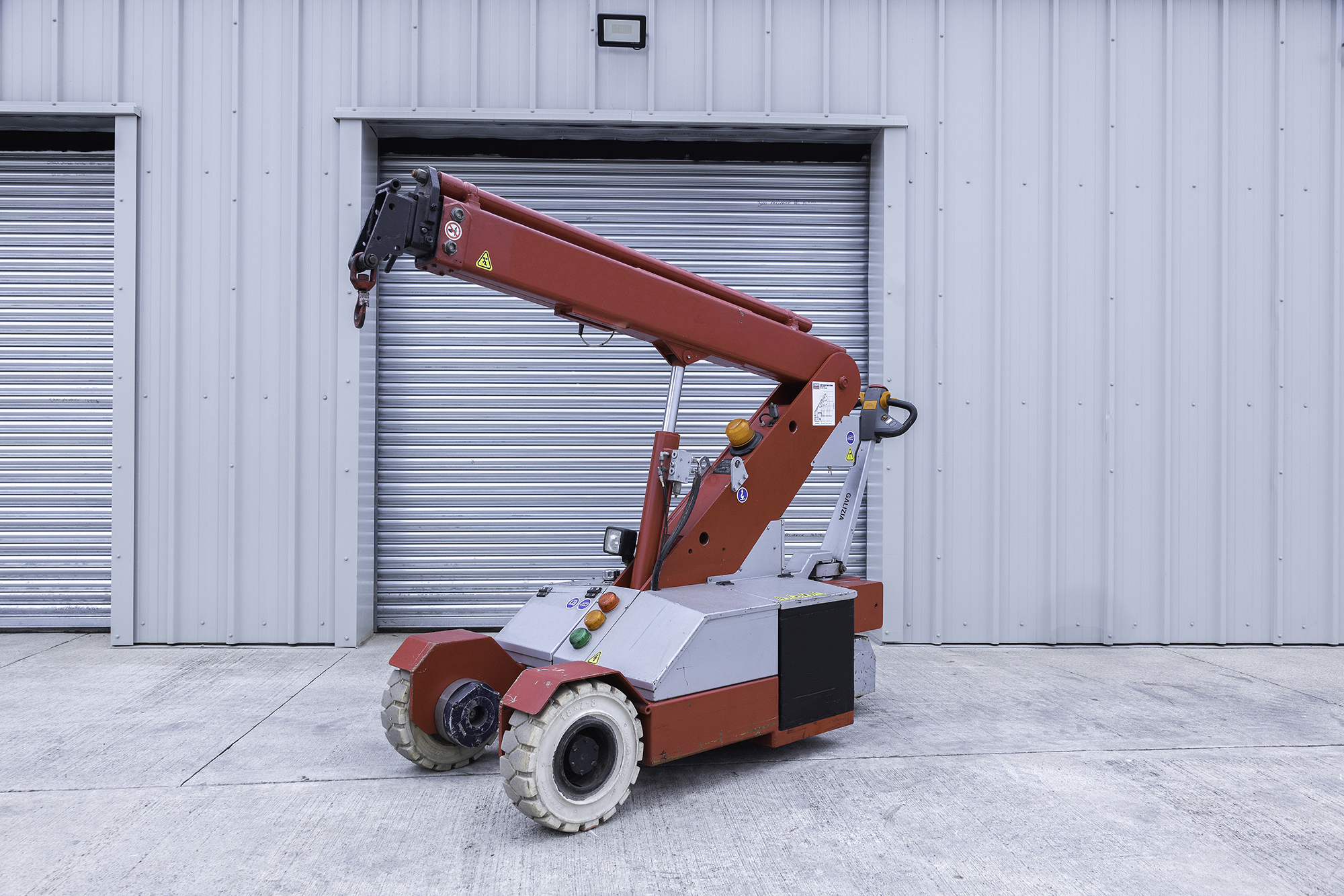 Used 2010 Galizia G20 Pick & Carry Crane