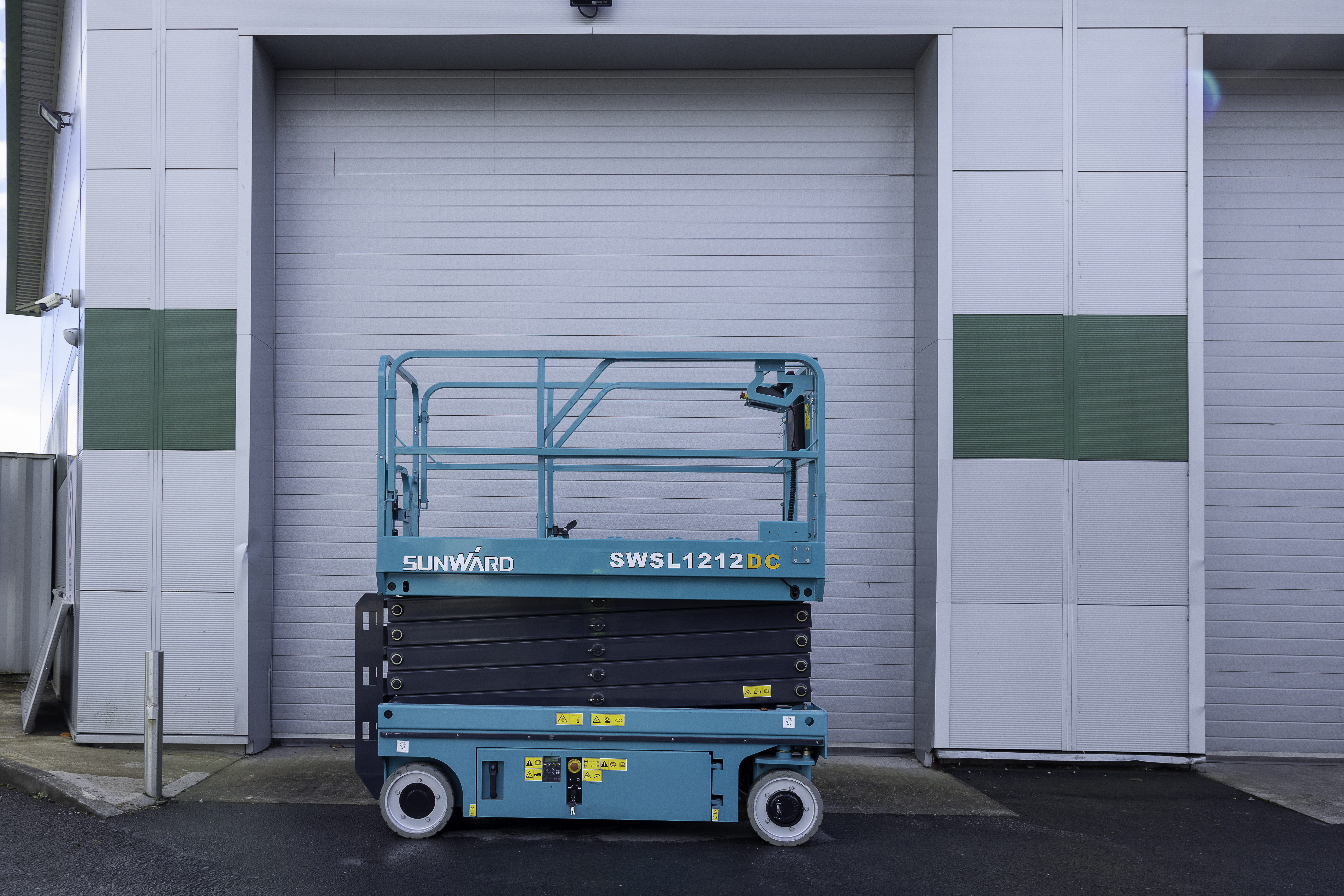Used 2021 Sunward SWSL1212DC Scissor Lift