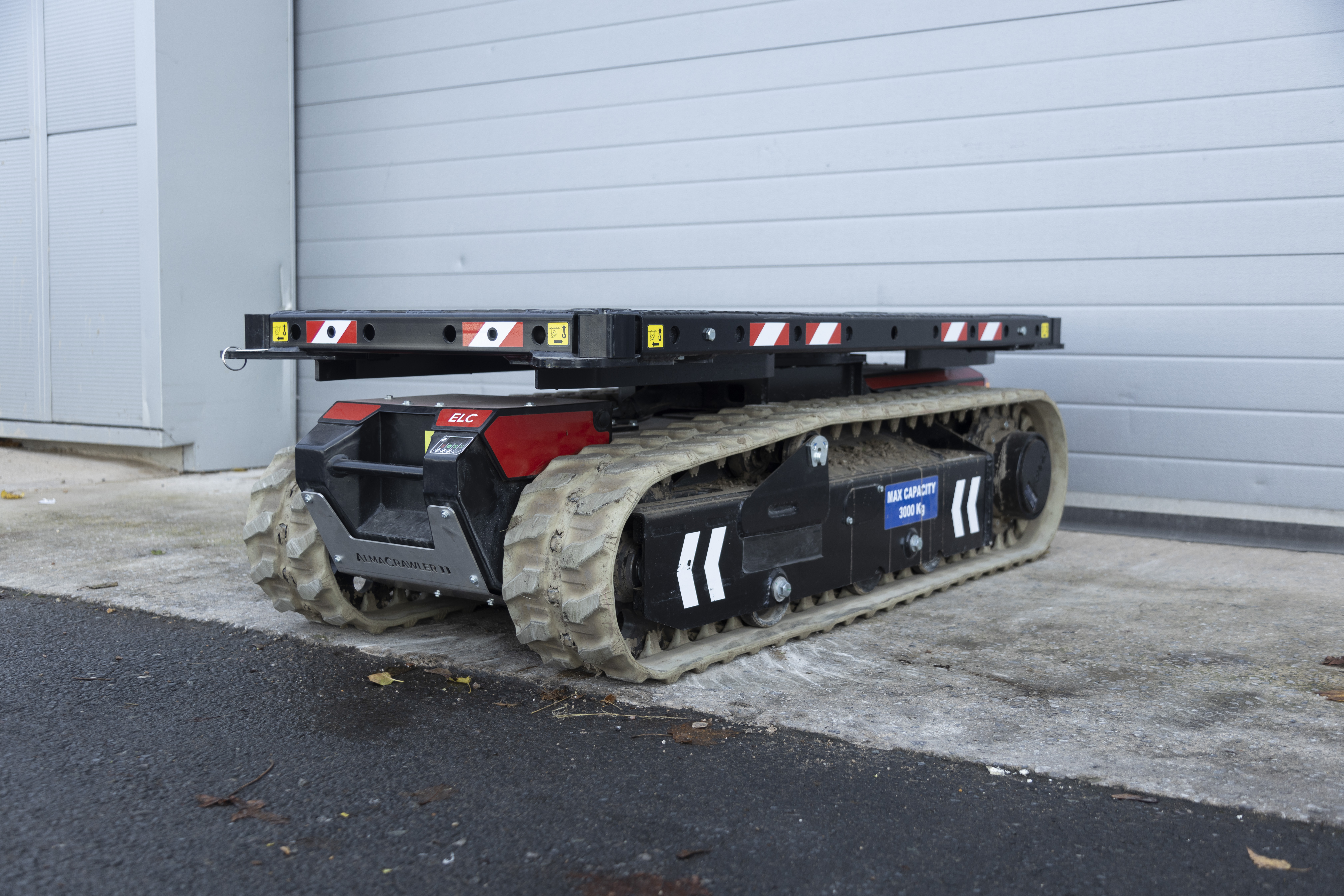 Used AlmaCrawler ML 3.0 FX Tracked Carrier