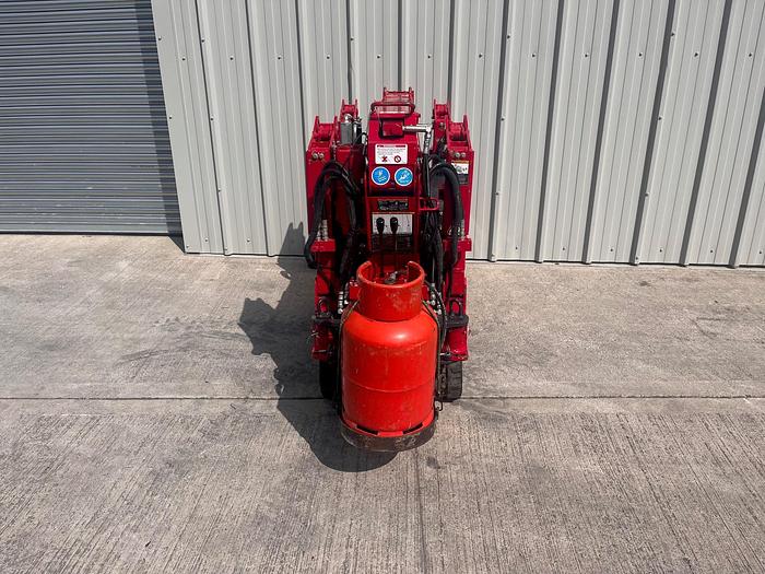 Used Sold - 05/23 - 2019 UNIC URW-094 CER Mini Spider Crane