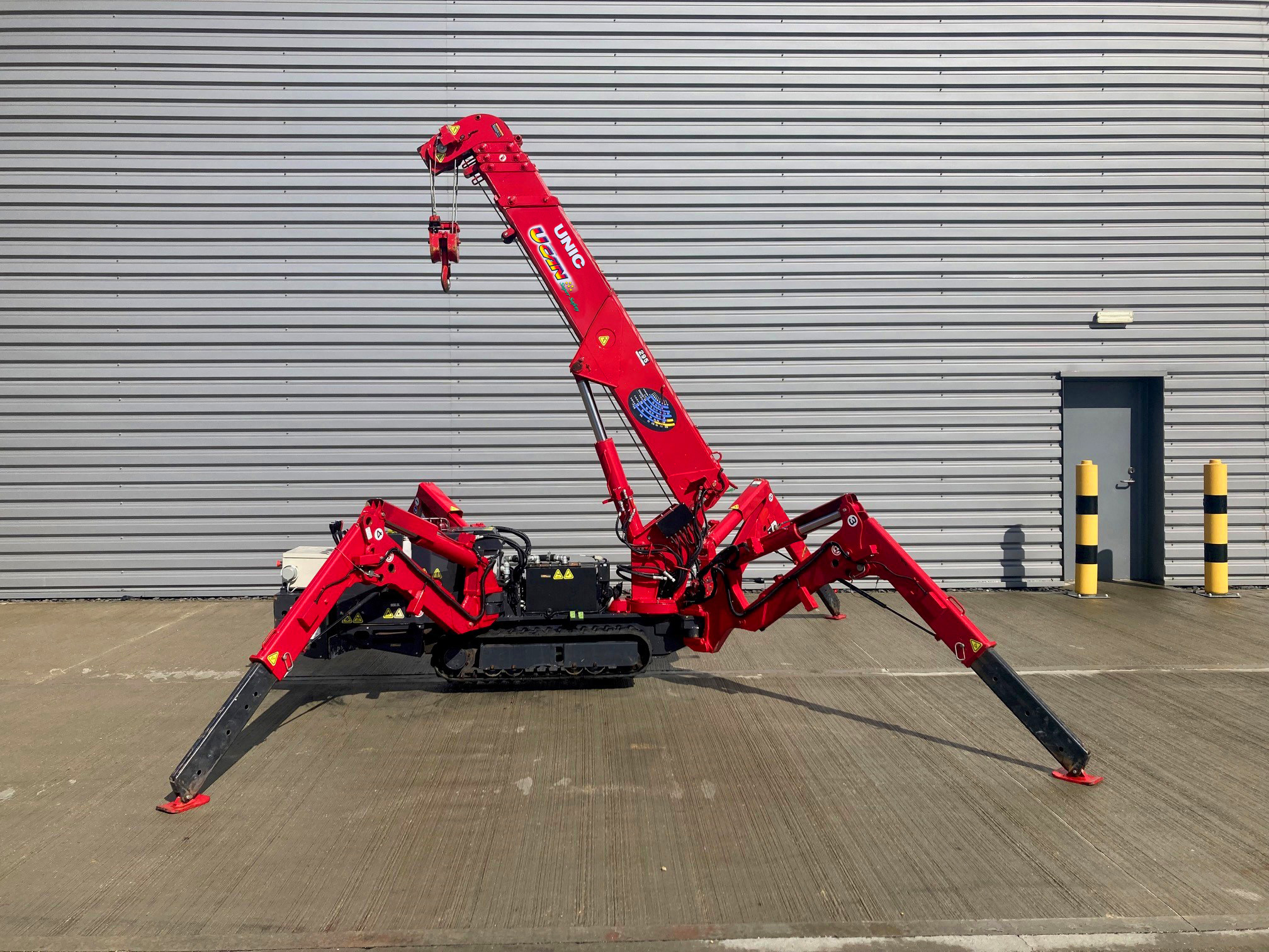 Used 2023 UNIC URW-295-3 CDMER