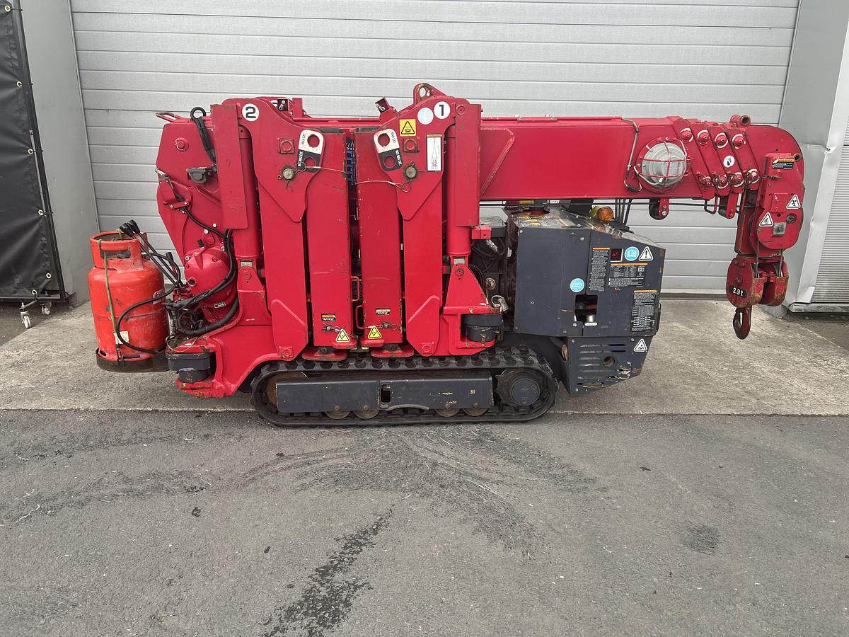 Used UNIC URW-295 CER