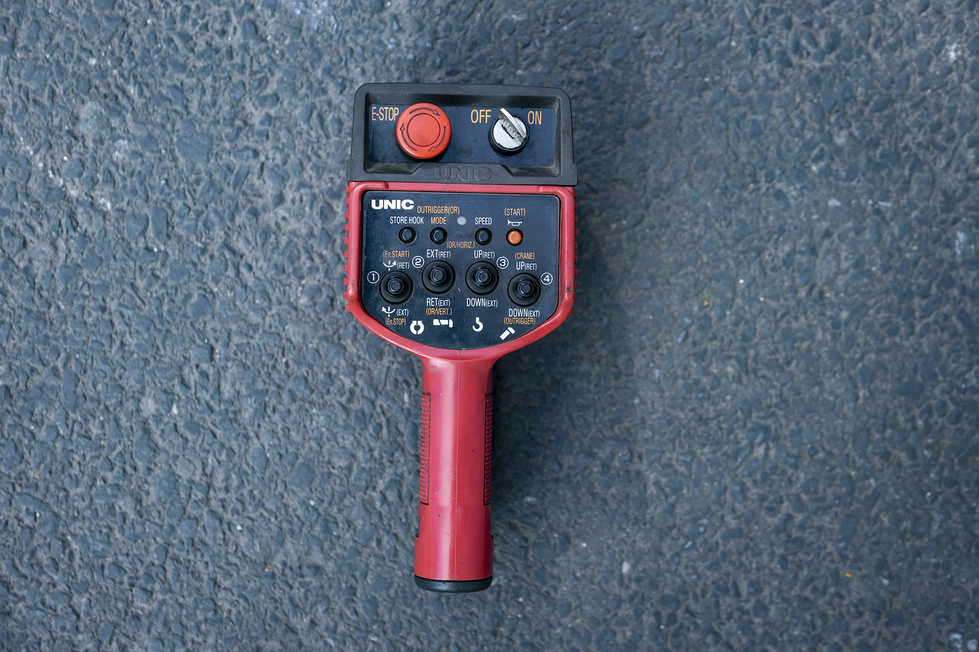 Used Sold - 10/22 - 2014 UNIC URW-095 CER Mini Spider Crane