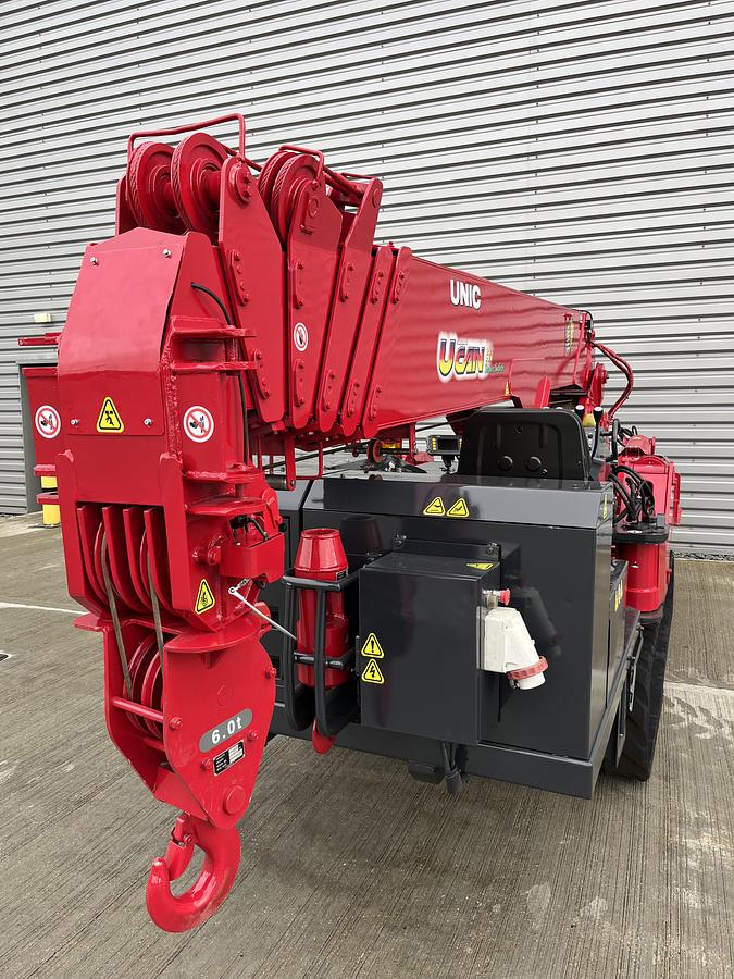 Used 2008 UNIC URW-706 CDMER