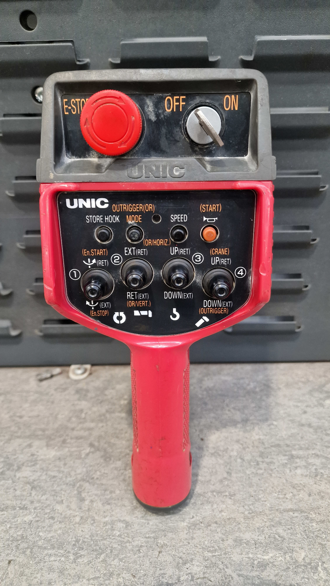 Used UNIC URW-506 CDMER