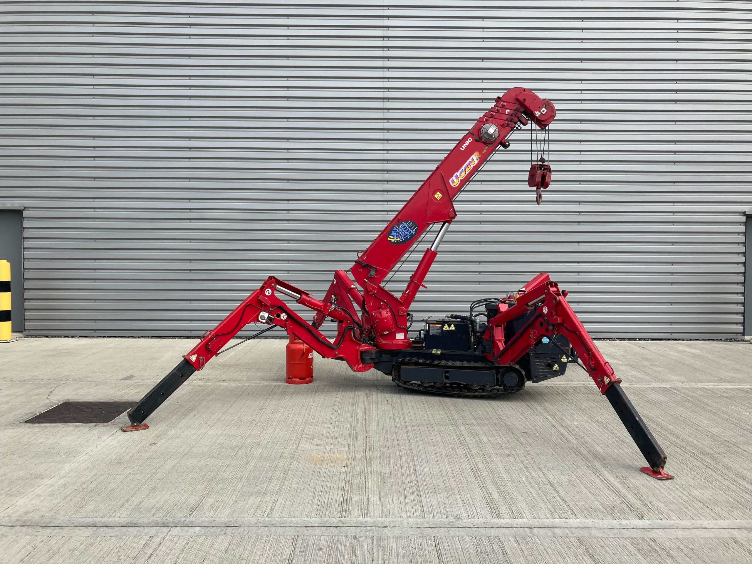 Used Sold - 11/22 - 2014 UNIC URW-295 CER Mini Spider Crane