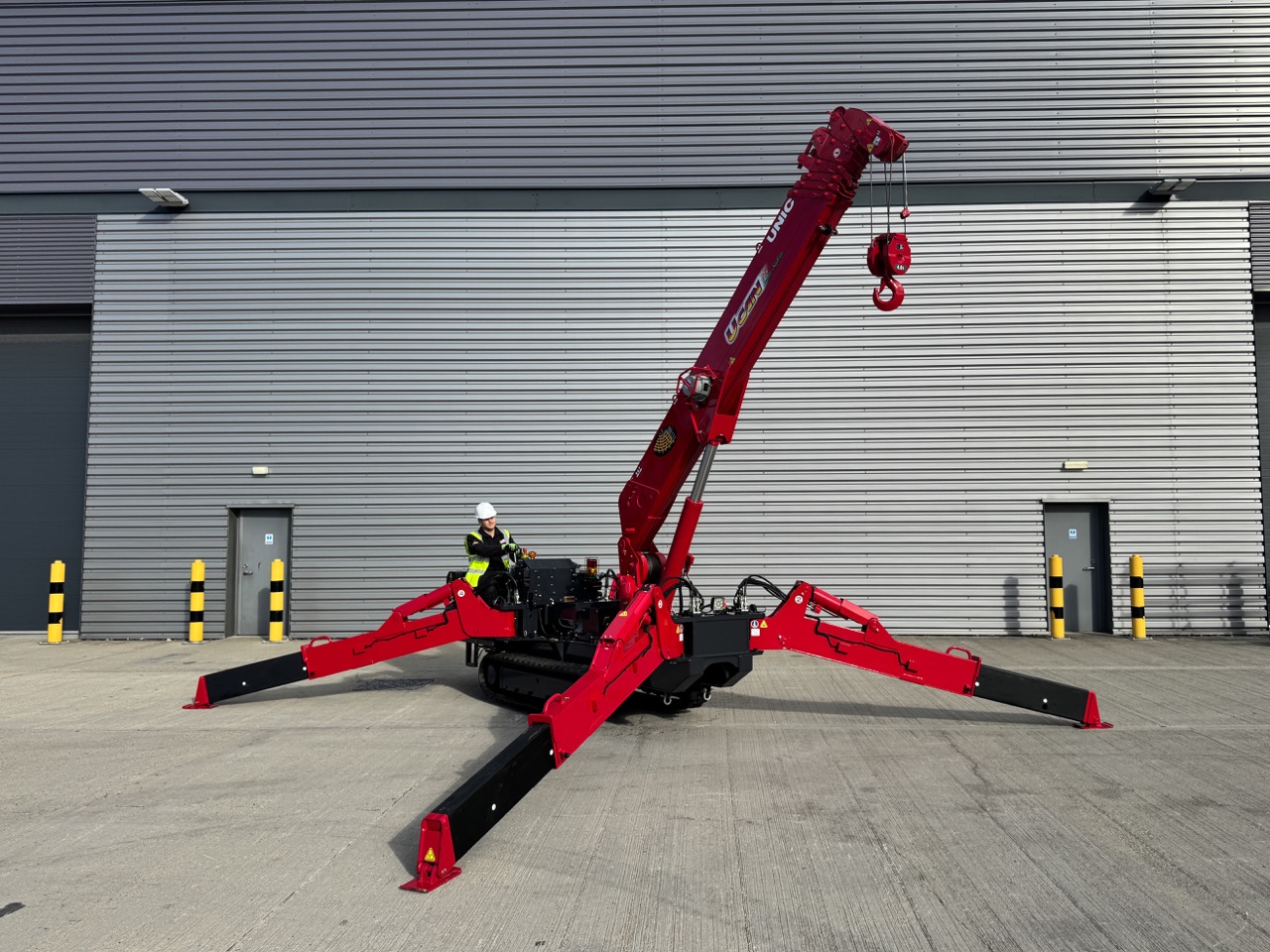 Used 2018 UNIC URW-547 CDMER Mini Spider Crane