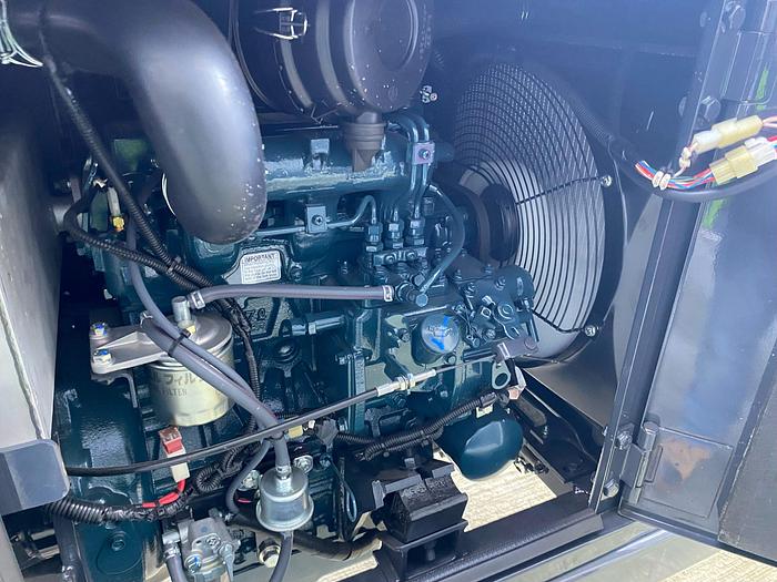 Used Sold - 03/23 - 2022 UNIC URW-706 CDMER Mini Spider Crane