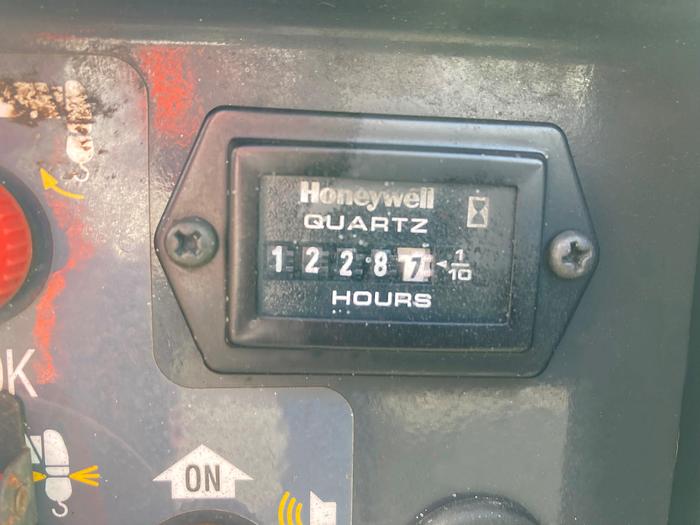 Used 2013 UNIC URW-095 CDER Mini Spider Crane