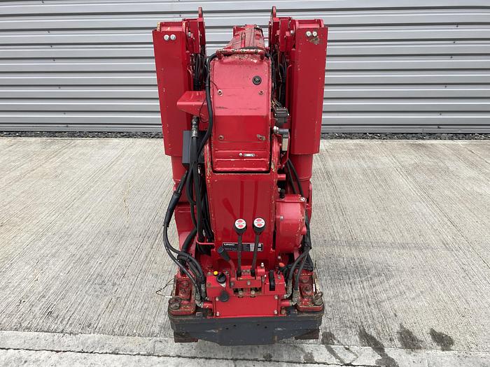 Used 2014 UNIC URW-295 CMER