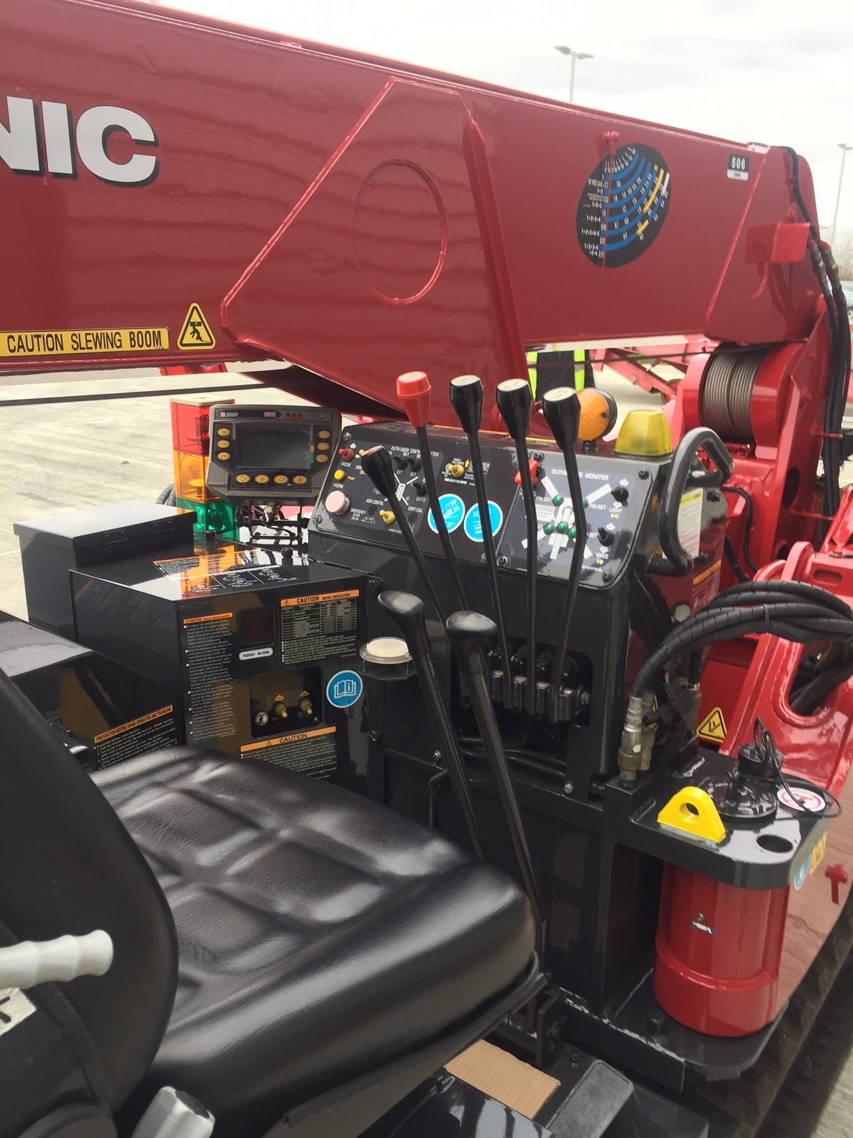 Used Sold – 01/18 – 2009 UNIC URW-506 CDER Mini Spider Crane