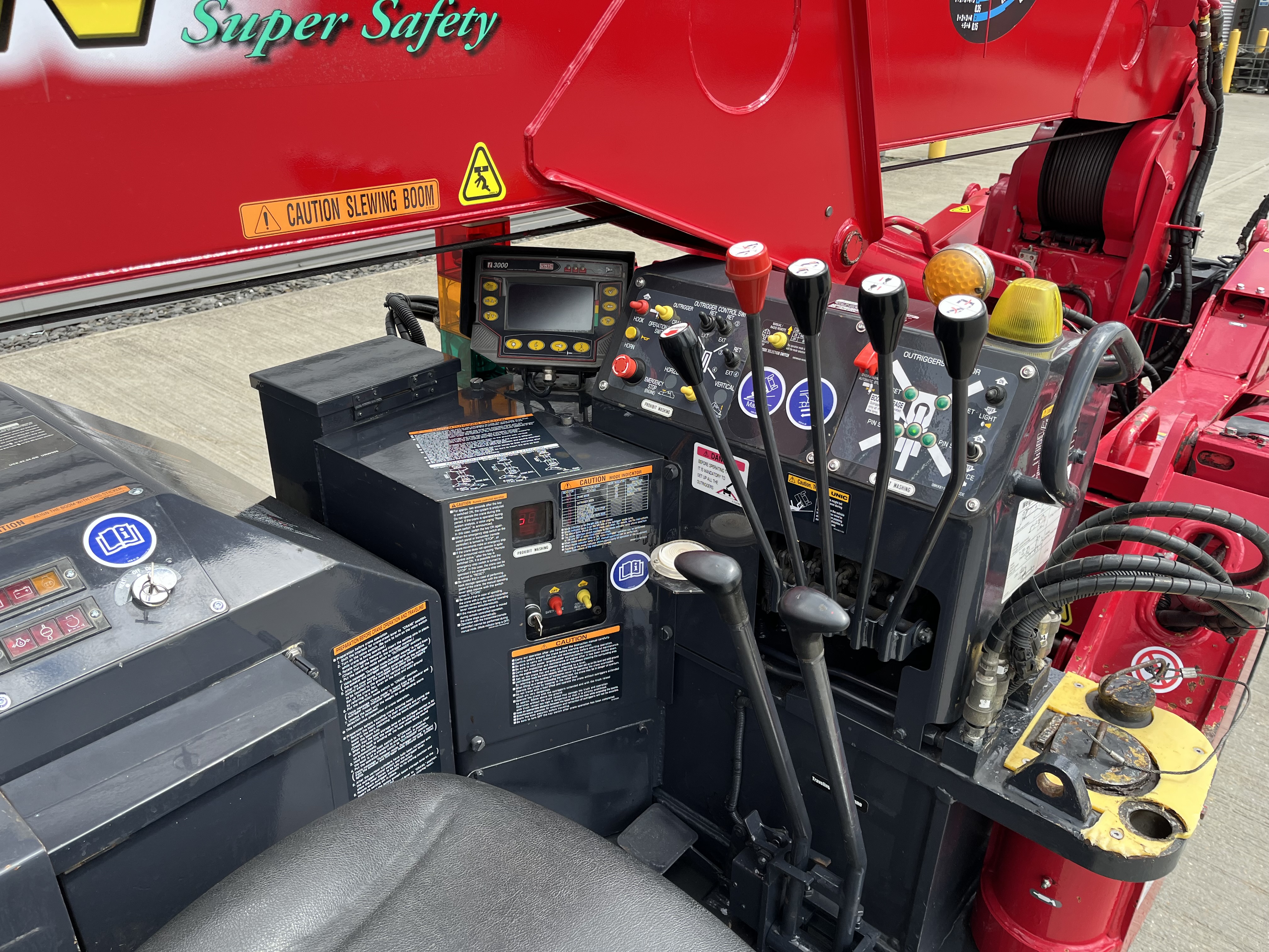 Used UNIC URW-506