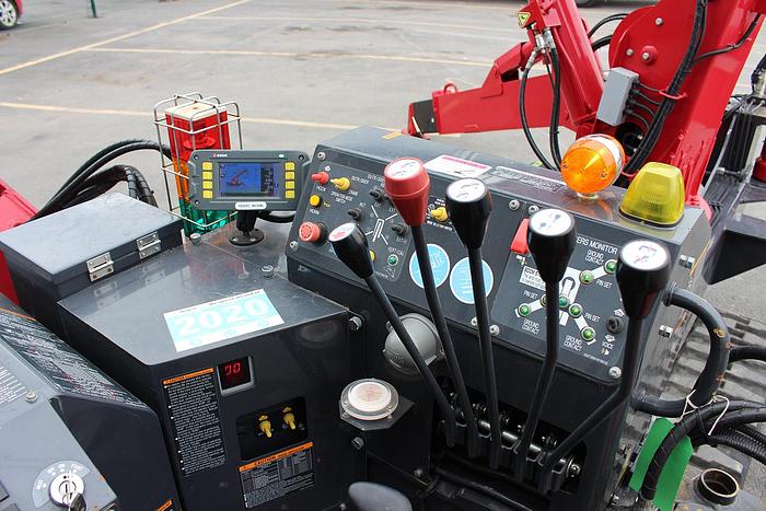 Used Sold - 03/23 - 2017 UNIC URW-547 CDMER Mini Spider Crane