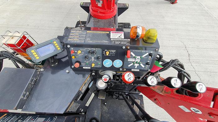 Used Sold - 10/21 - 2014 UNIC URW-506 CDER Mini Spider Crane