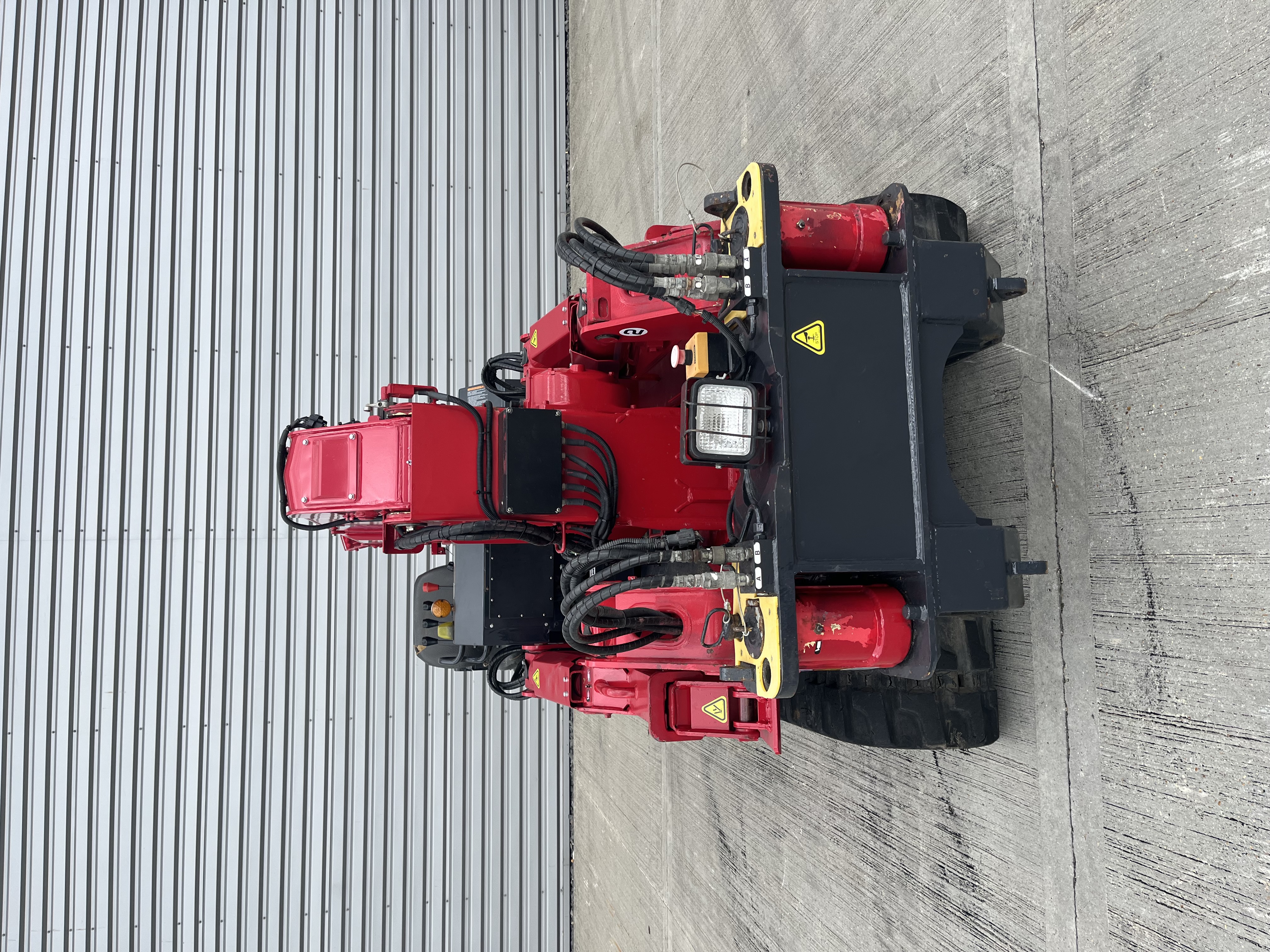 Used UNIC URW-376