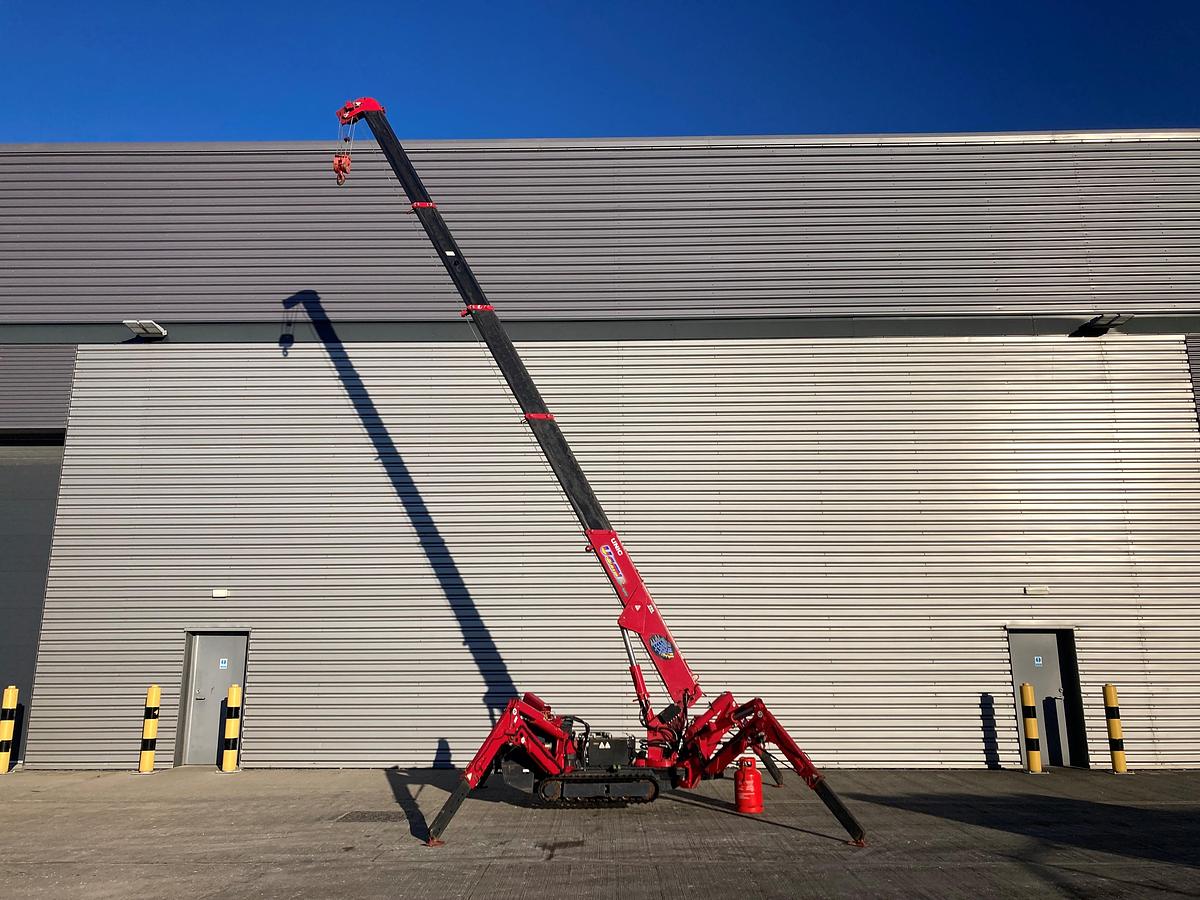 Used 2017 UNIC URW-295 CER