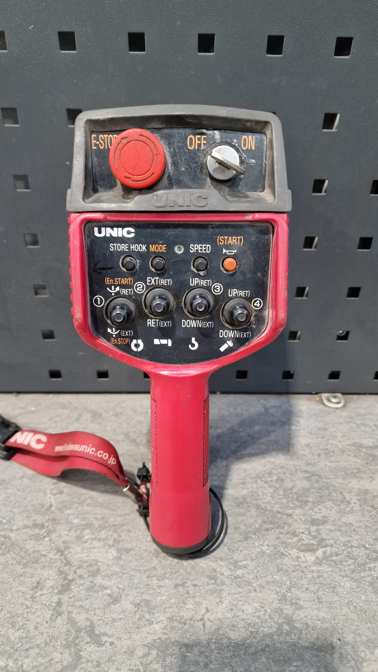 Used Sold - 06/23 - 2015 UNIC URW-295 CER Mini Spider Crane