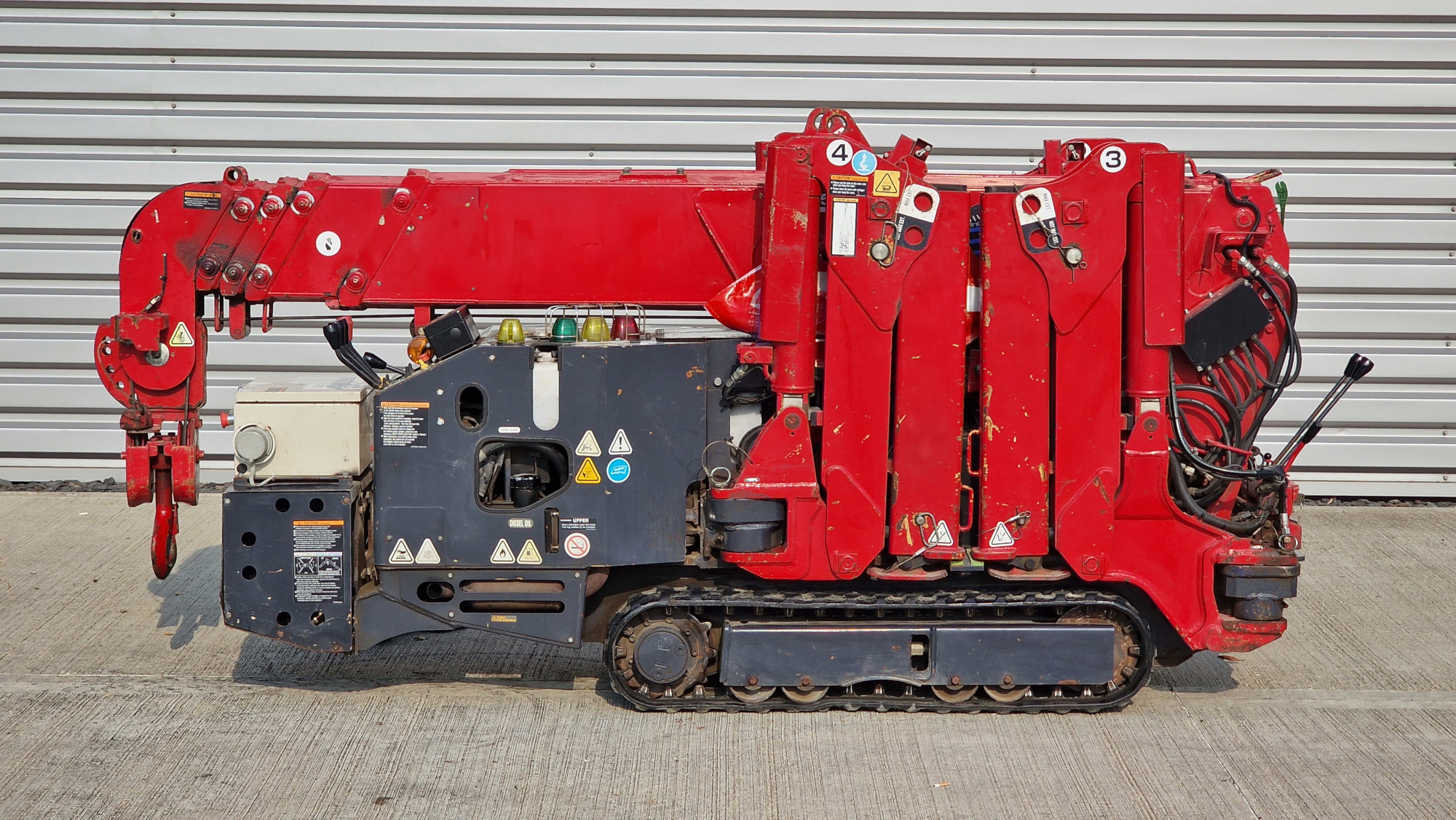 Used 2017 UNIC URW-295 CDMER