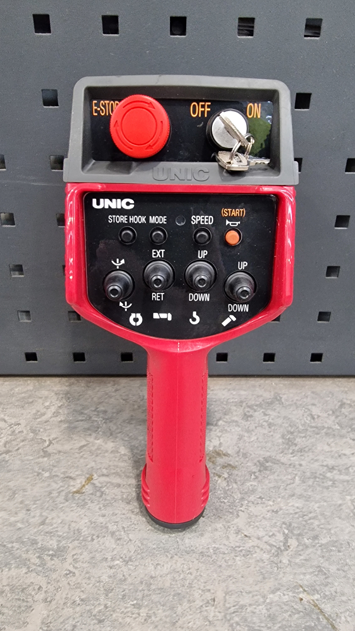 Used Sold - 10/22 - 2016 UNIC URW-295 CMER Mini Spider Crane