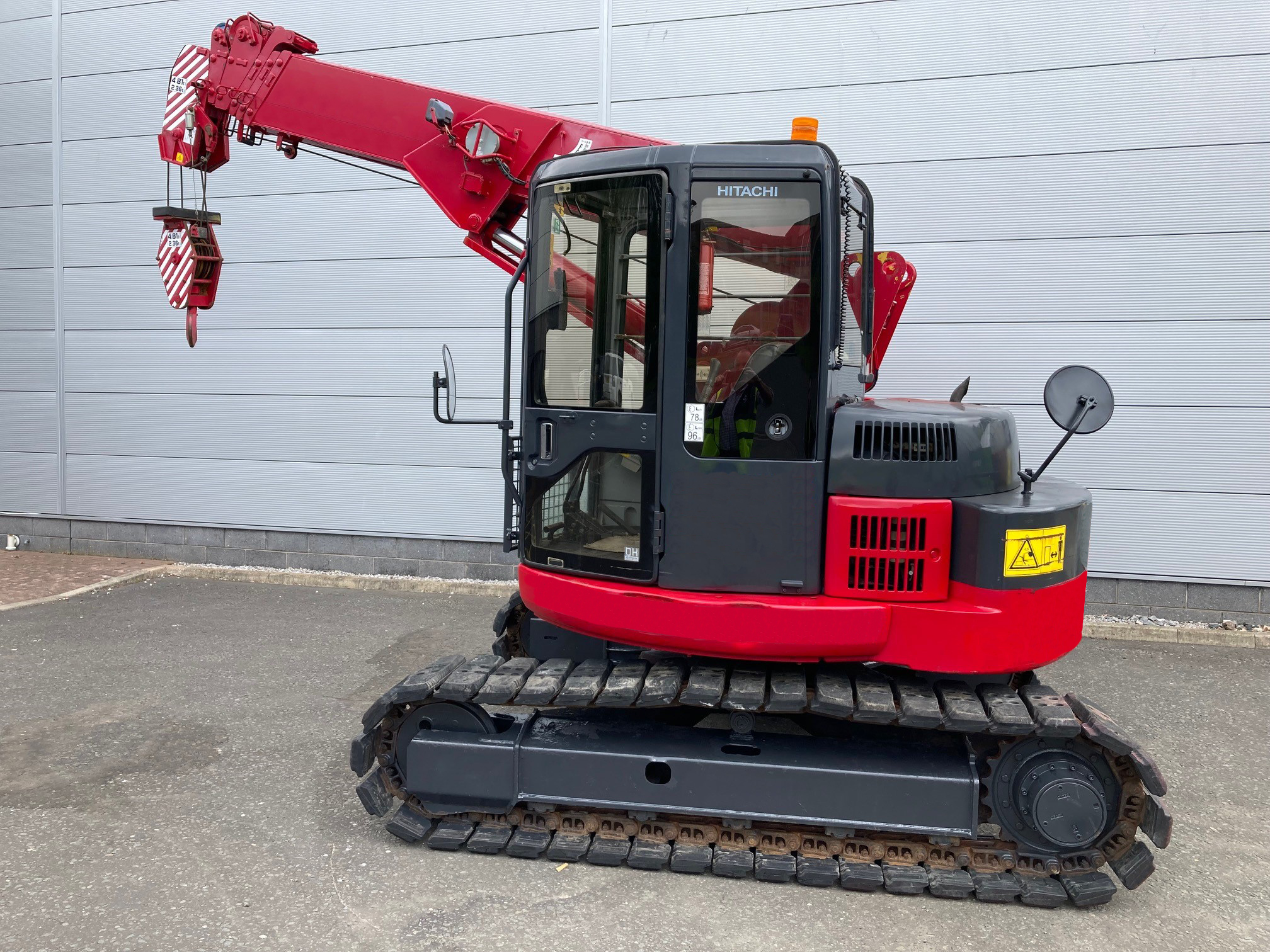 Used Sold - 12/24 - 2002 Hitachi EX75URT-5 Mini Crawler Crane